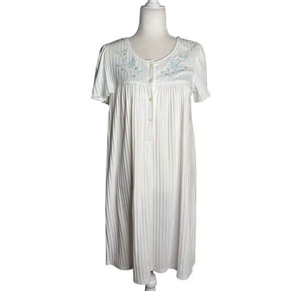 Miss Elaine Classics White Short Sleeve Embroidered Nightgown Small Cotton Blend - Picture 1 of 6